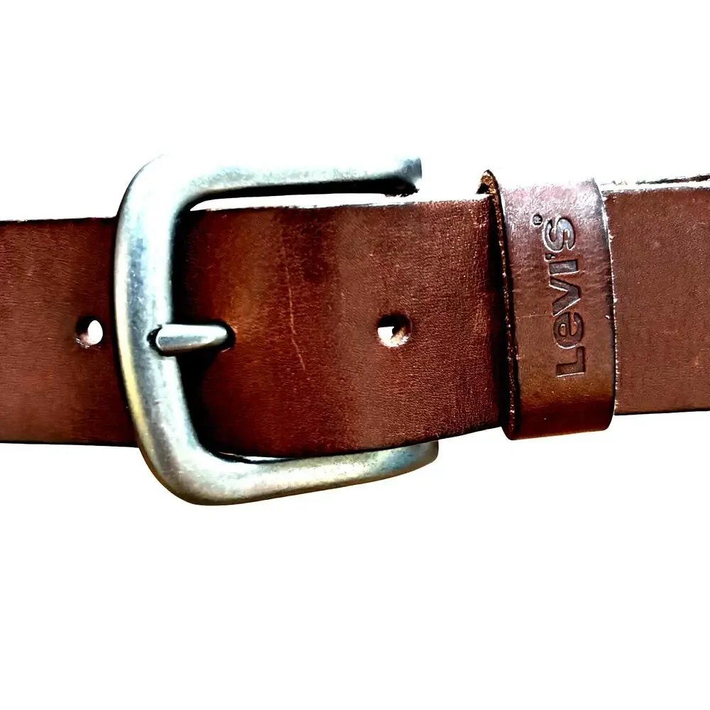 Levi's NWT Men's Belt Brown Leather Size 32 Pewter Buckle Casual Classic USA